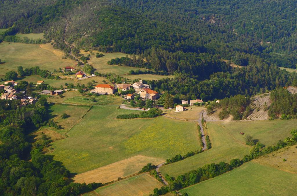 Bed and Breakfast L'Asphodele Venterol  Exterior foto